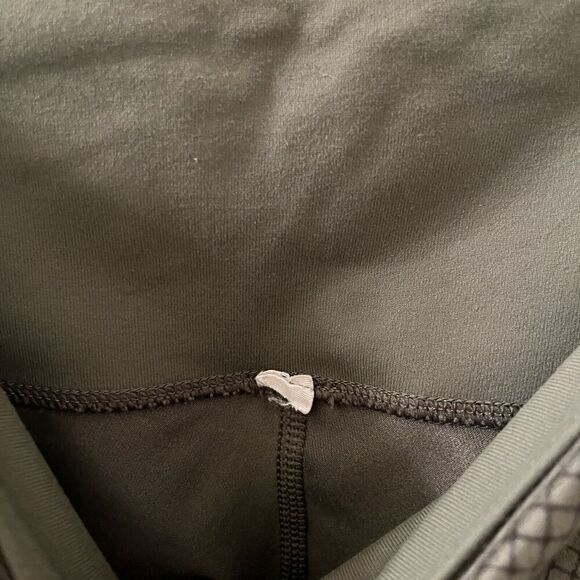 Lululemon Wunder Under Crop III Leggings Ziggy Snake Gator Green Women's Size 4 - Picture 7 of 15